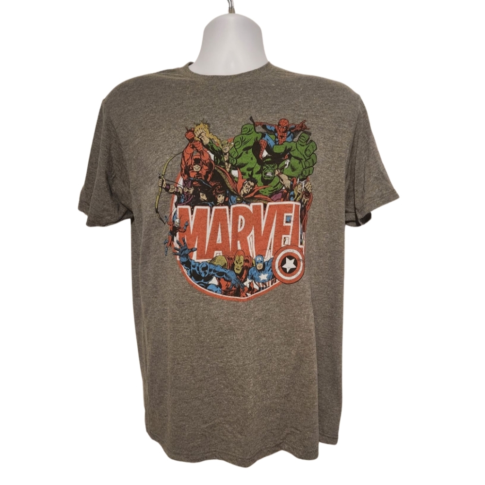 Preloved Marvel T-shirt sz. LG